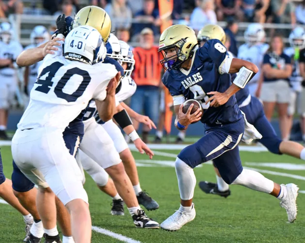 Eagles look to bounce back vs. another 1-loss foe